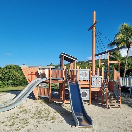 Studio Premium Piscine Et Bord De Mer Сент-Люс Экстерьер фото